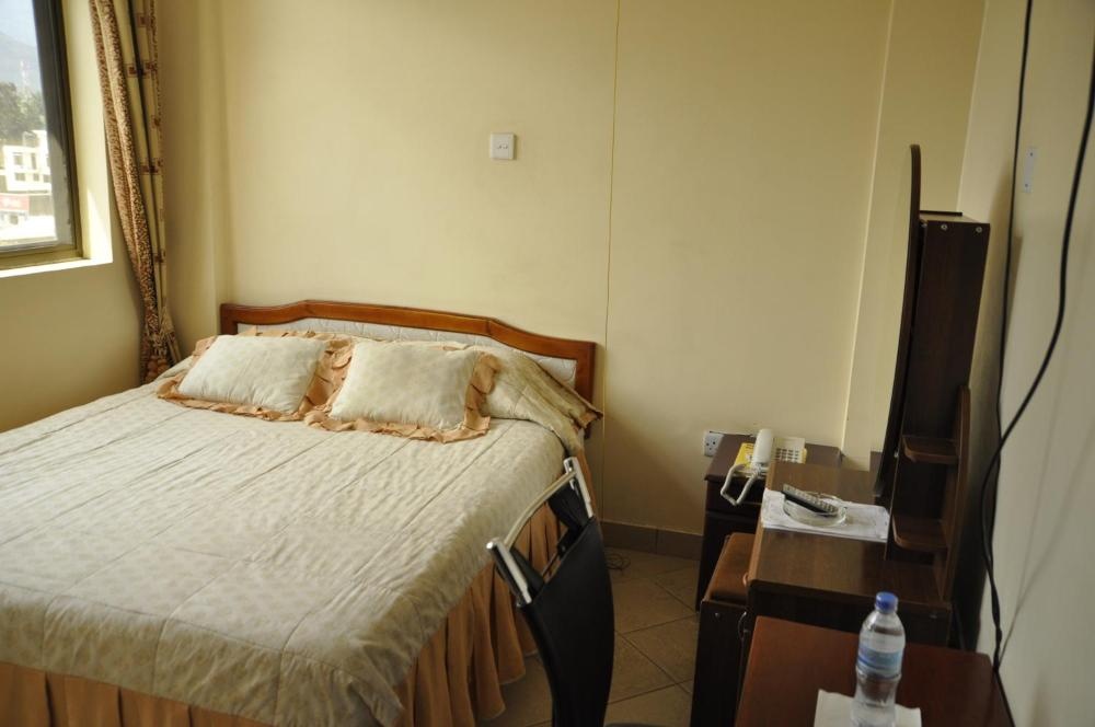 Rich Hotel Image 16